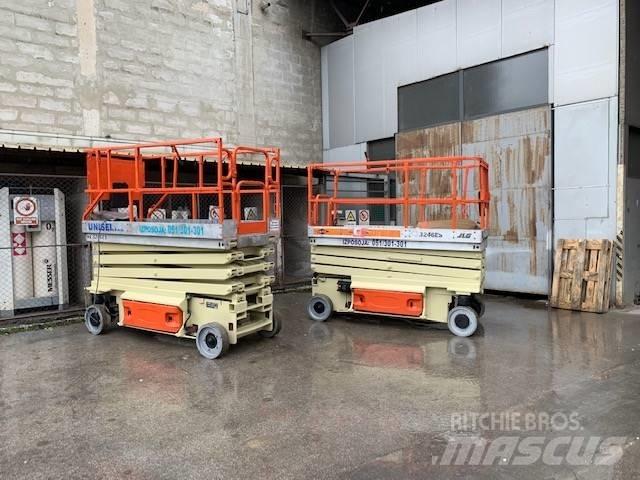 JLG 3246 ES Šķerveida pacēlāji
