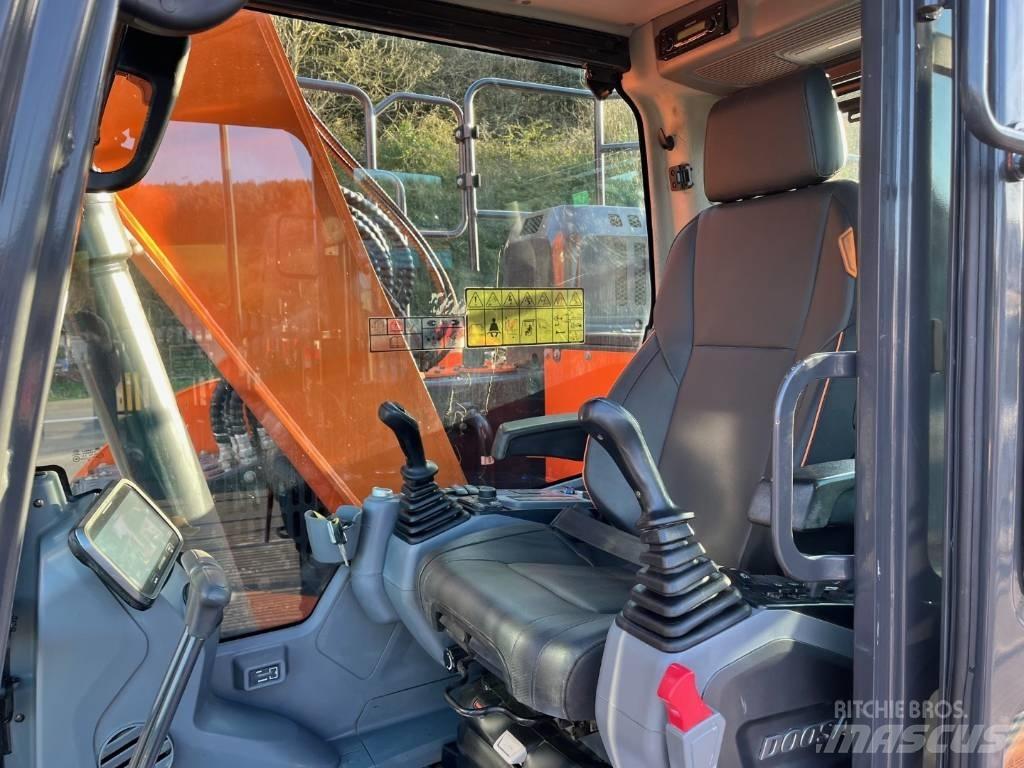 Develon DX140LCR-7 Kāpurķēžu ekskavatori