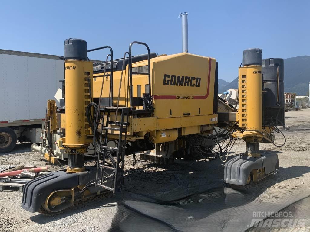 Gomaco Commander III Betona klājēji