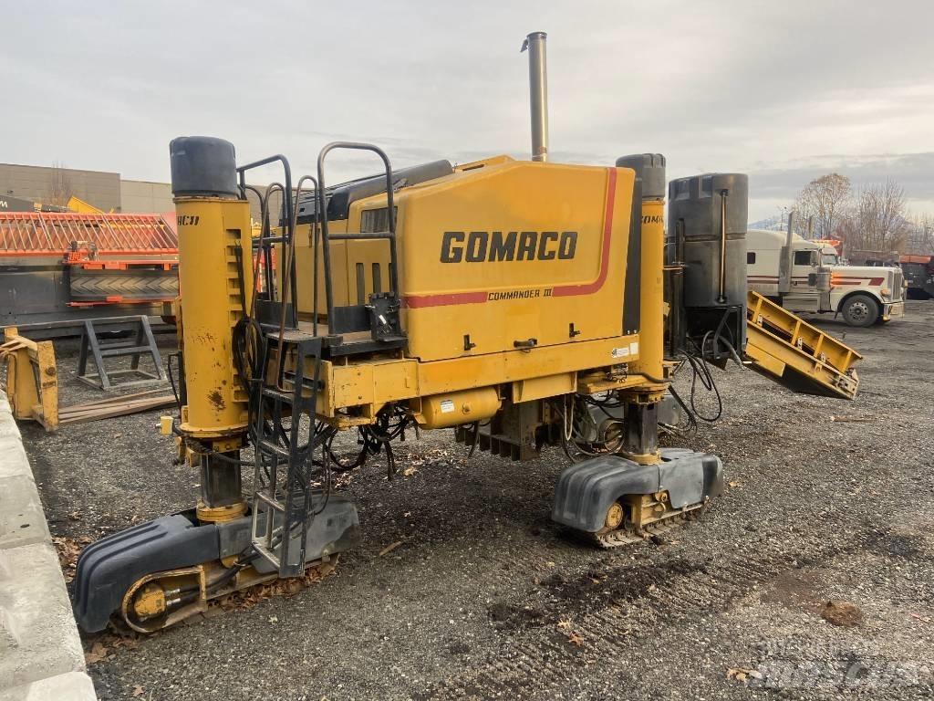 Gomaco Commander III Betona klājēji