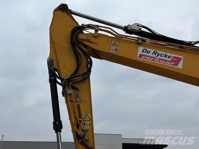 JCB 220X-LC Kāpurķēžu ekskavatori
