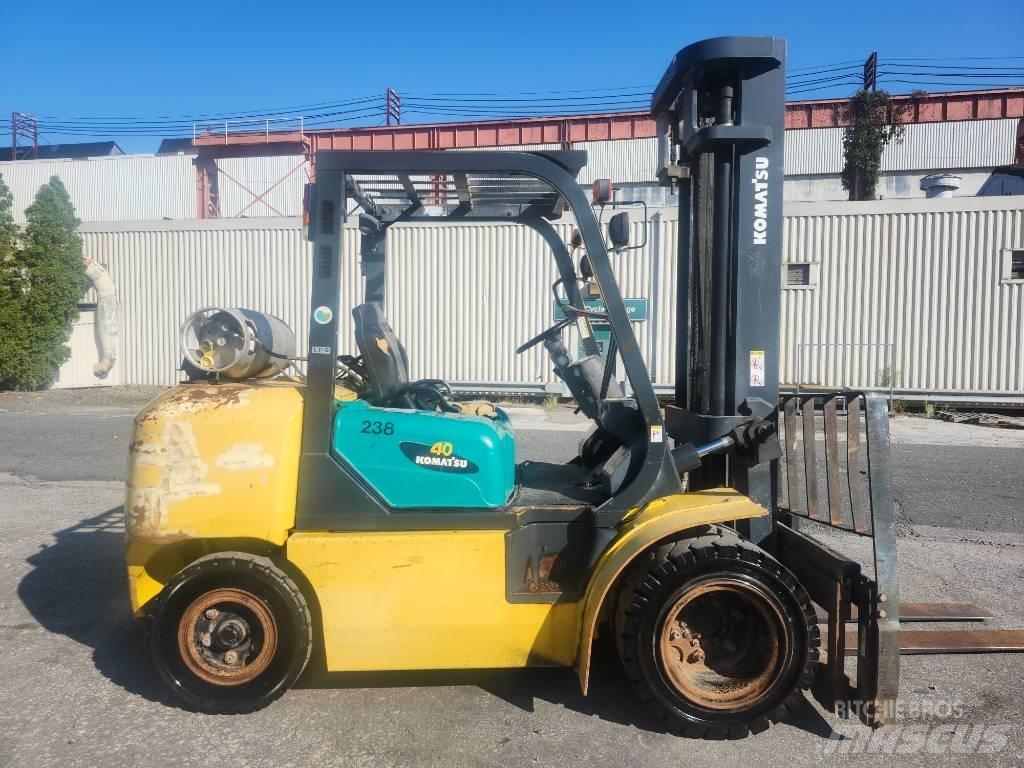 Komatsu FG 40 ZT Autokrāvēji - citi