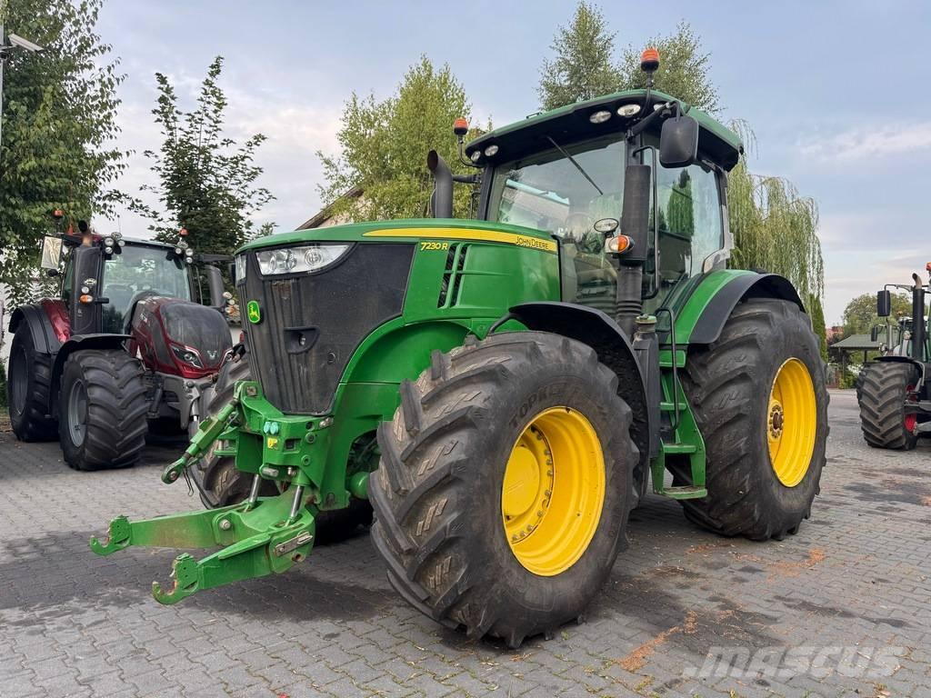 John Deere 7230R Traktori