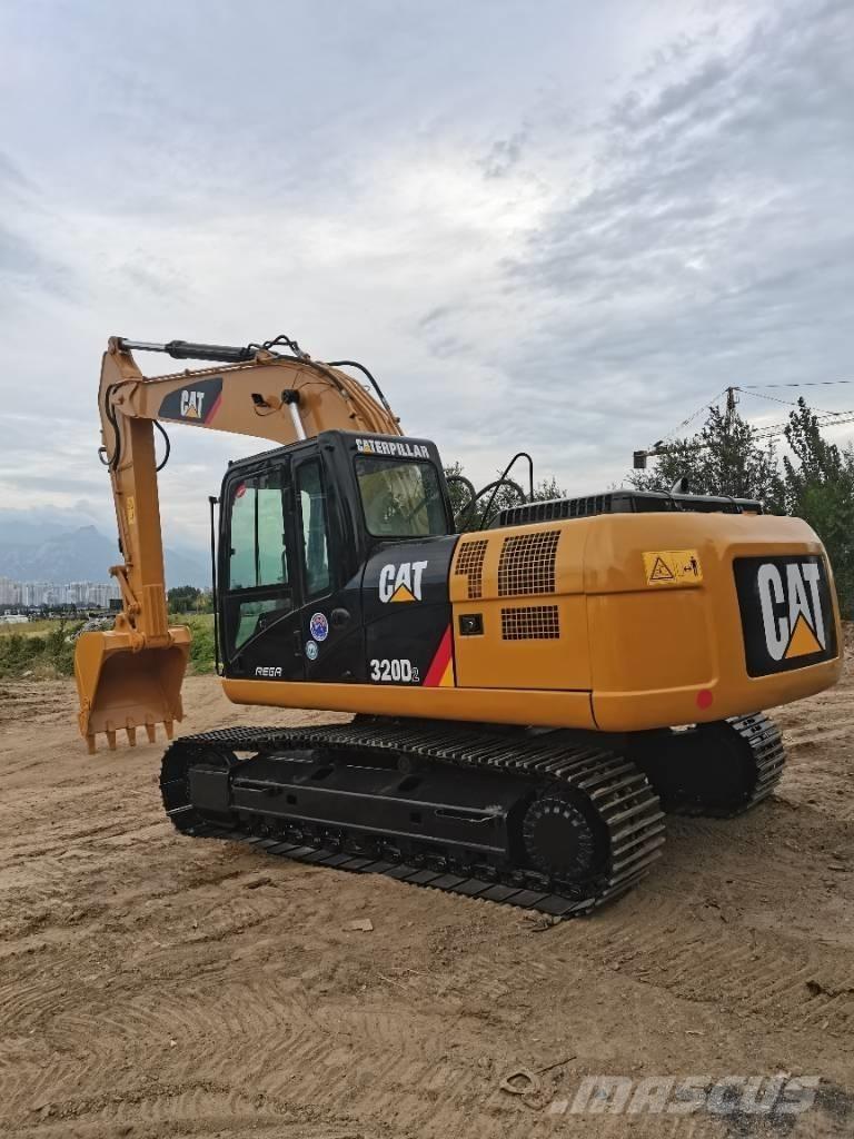CAT 320D Kāpurķēžu ekskavatori