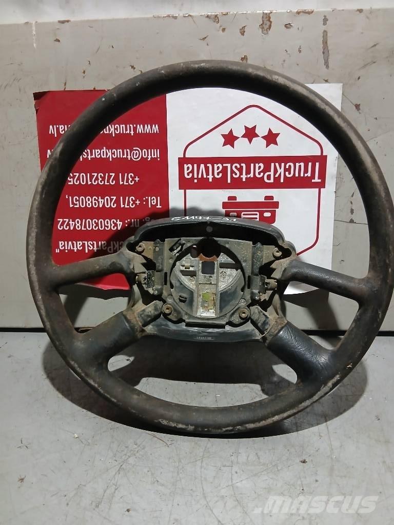Scania 124   1411436 Kabīnes un interjers