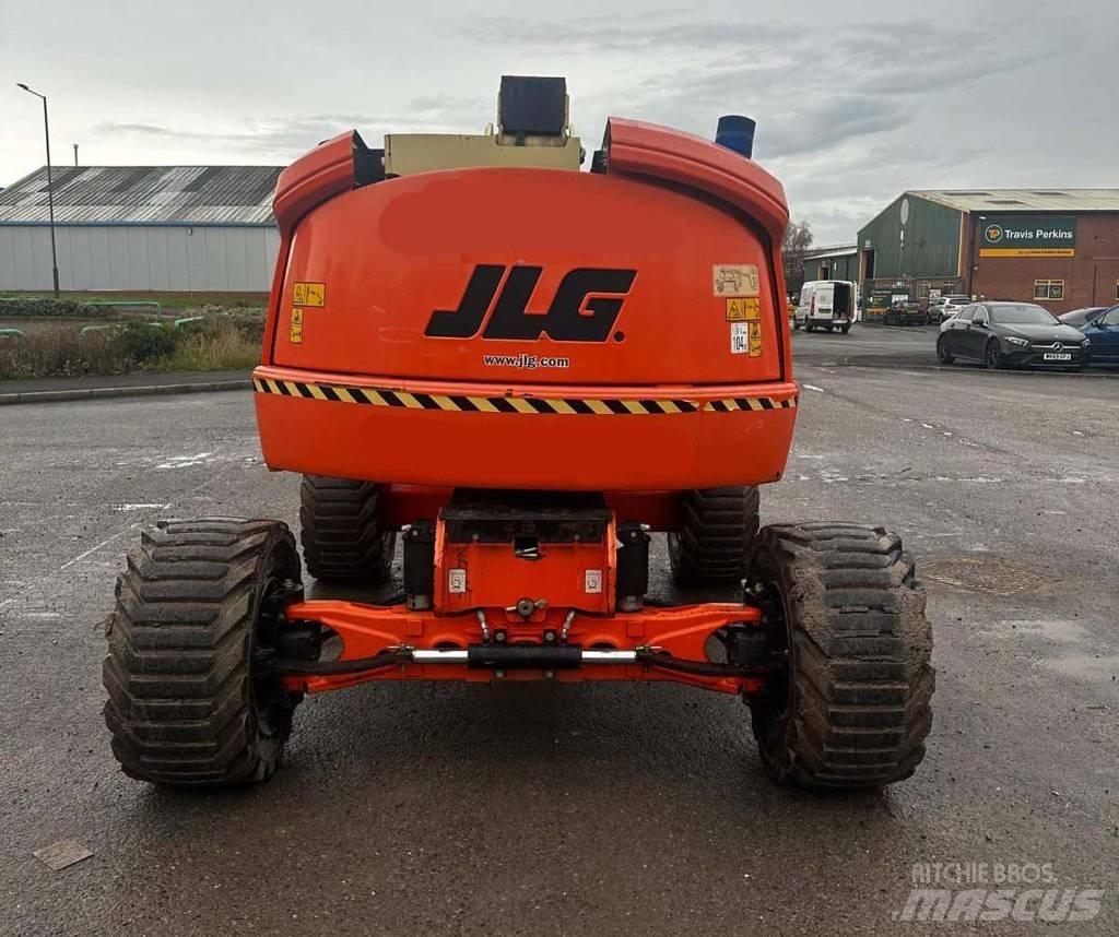 JLG 450 AJ Strēles pacēlāji