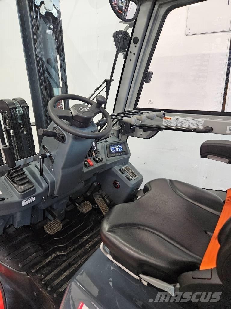 Heli CPCD 35 DIESEL Tehnika ar dīzeļa dzinēju