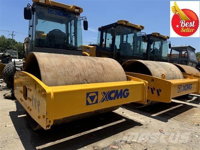XCMG XS 223 J Vienvalča grunts veltņi