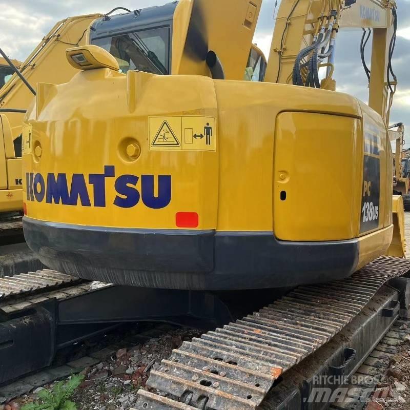 Komatsu PC 138 Kāpurķēžu ekskavatori