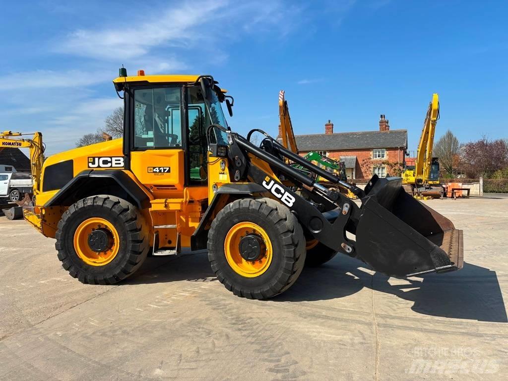 JCB 417 Iekrāvēji uz riteņiem