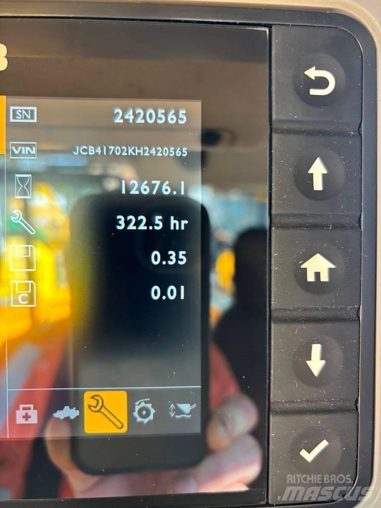 JCB 417 Iekrāvēji uz riteņiem