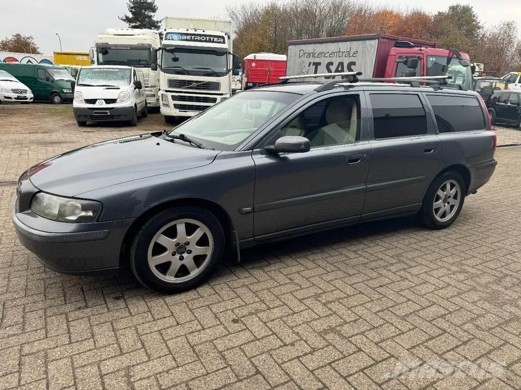Volvo V70 V70 Automašīnas