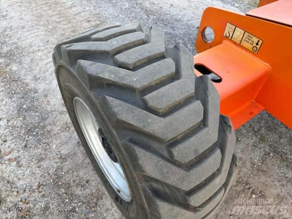 JLG 460 SJ Teleskopiskie pacēlāji