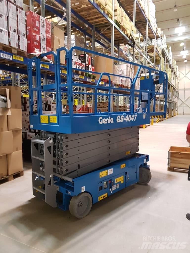 Genie GS 4047 Šķerveida pacēlāji
