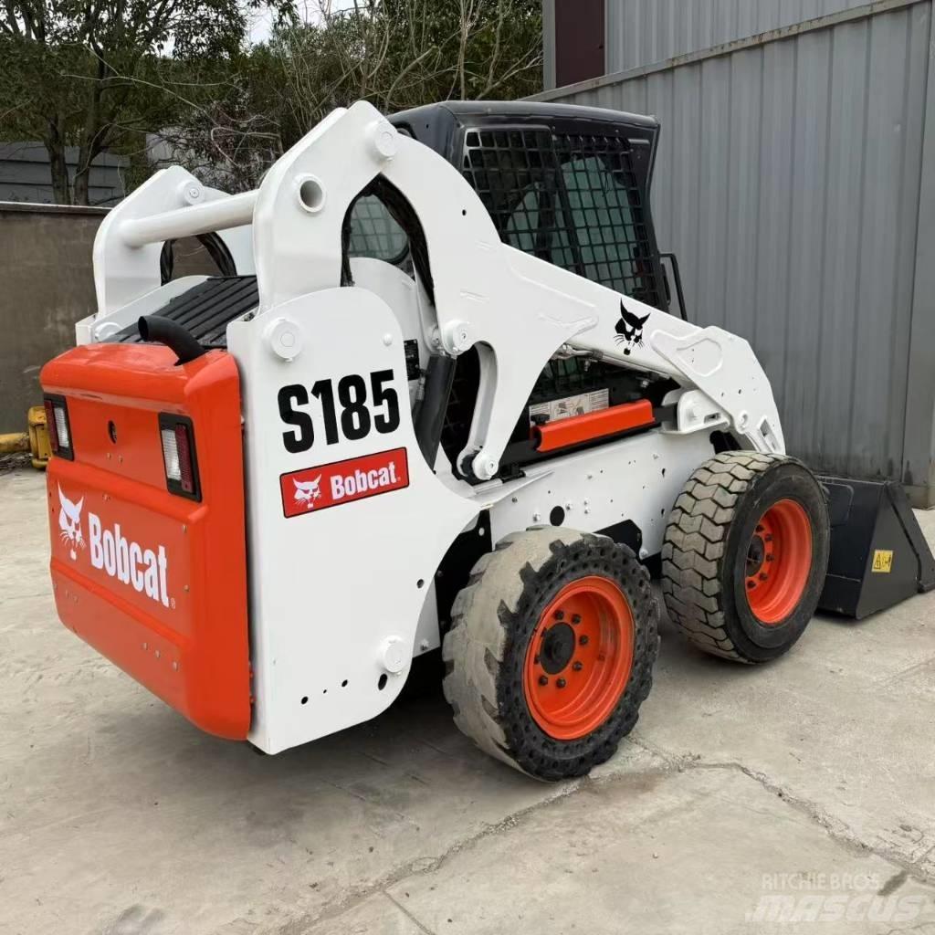Bobcat S 185 Lietoti riteņu kompaktiekrāvēji