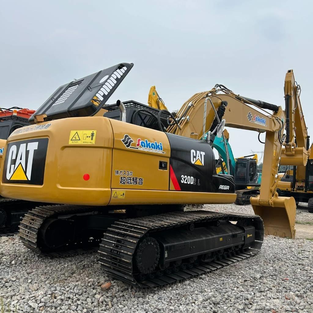 CAT 320D2L Kāpurķēžu ekskavatori