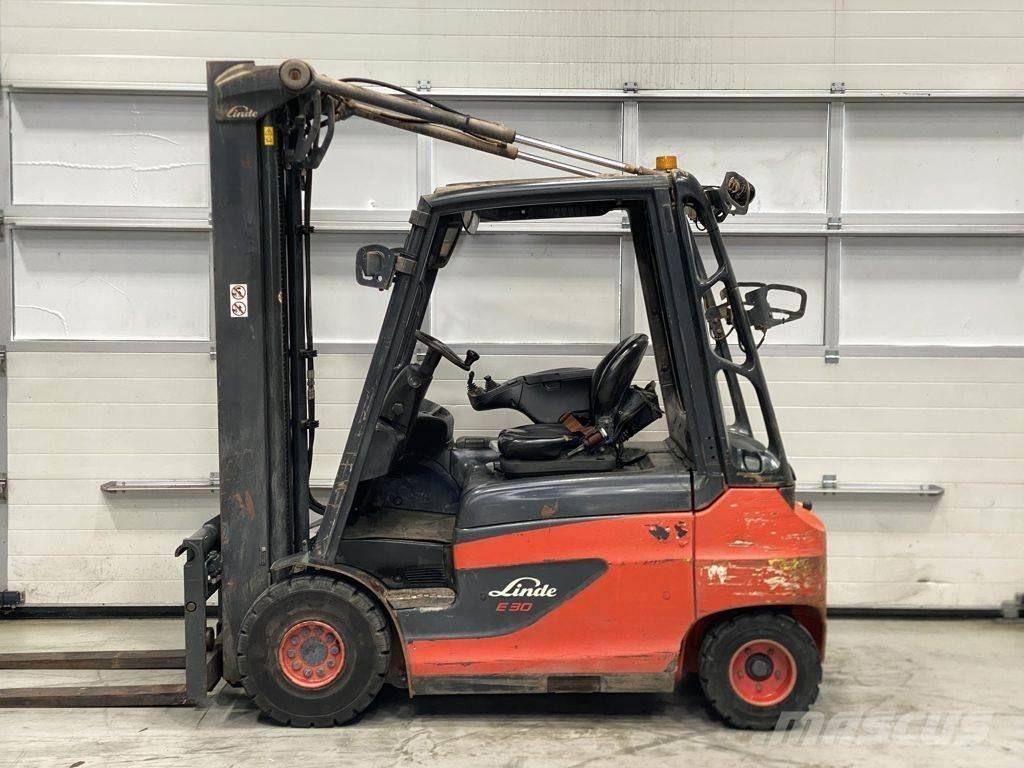 Linde E30-01 Elektriskie iekrāvēji