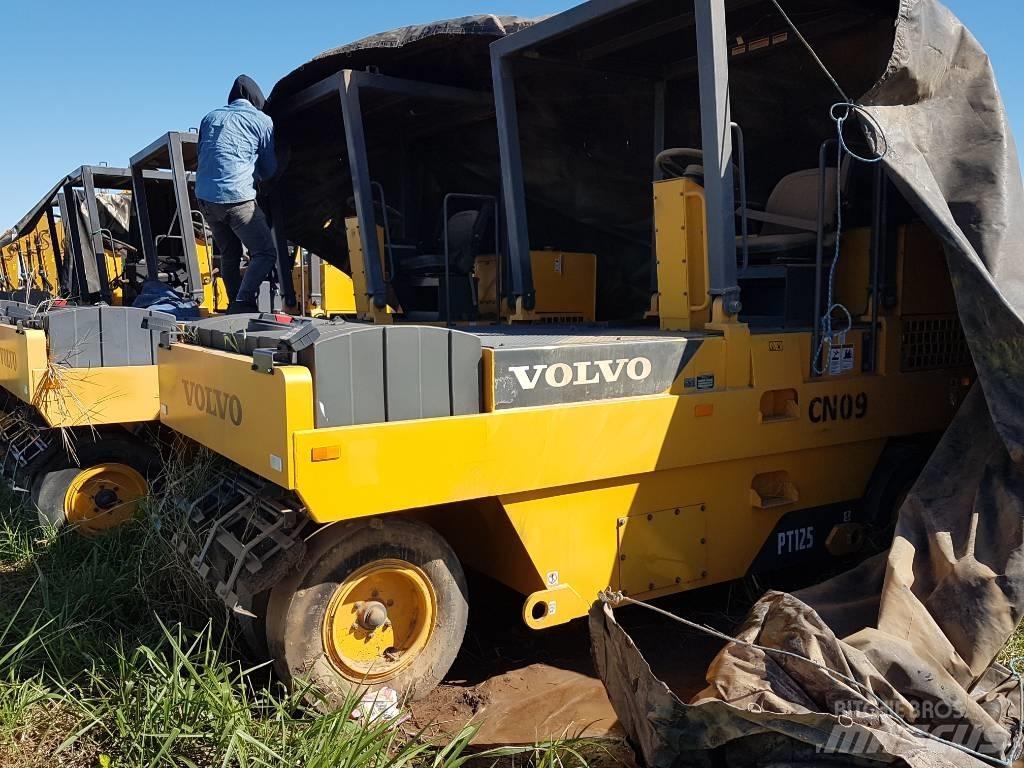 Volvo PT 125 Pneimatiskie veltņi