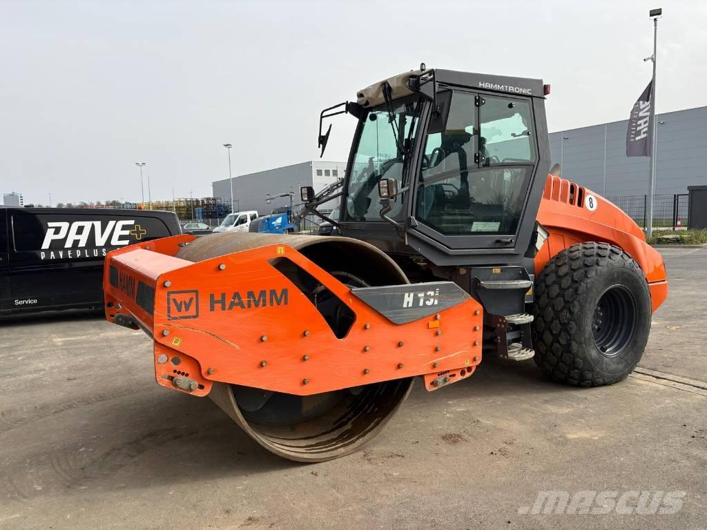 Hamm H13 i Vienvalča grunts veltņi