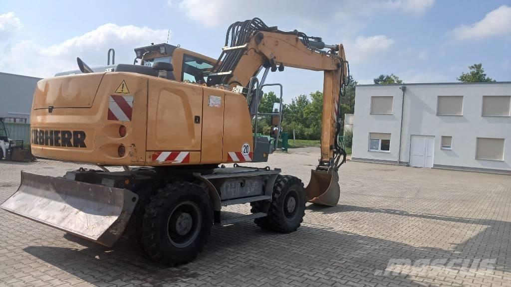 Liebherr A 916 Ekskavatori uz riteņiem