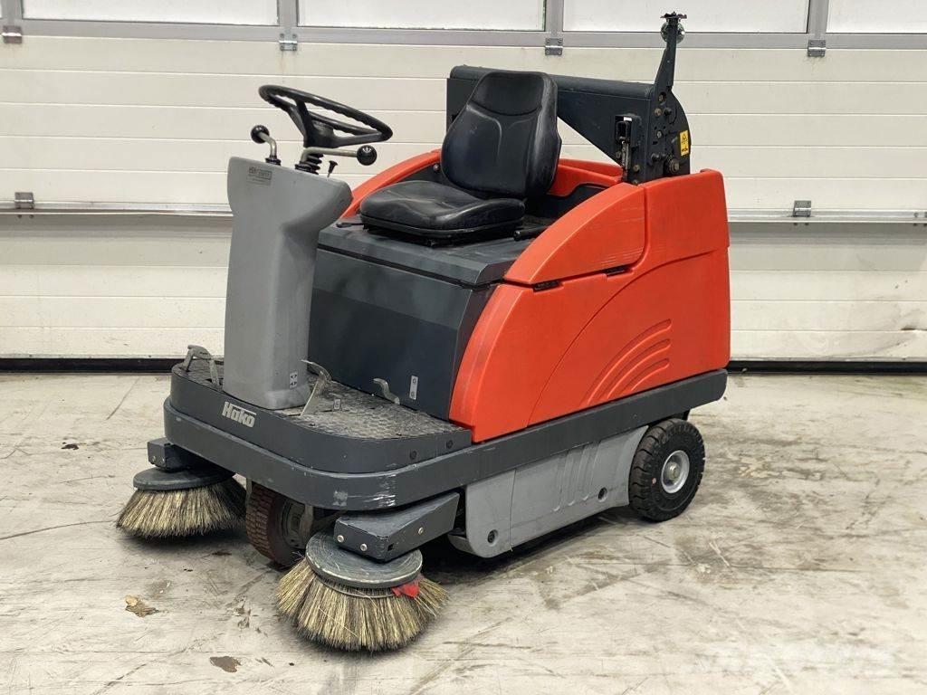 Hako B980 Kombinētais skrubis/ slaucītājs