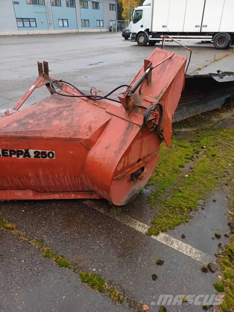 Leppä Leppä 250 Sniega metēji