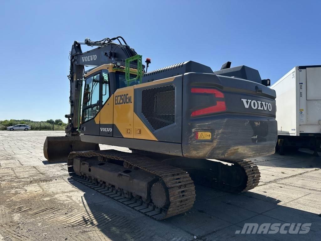 Volvo EC250ENL Kāpurķēžu ekskavatori