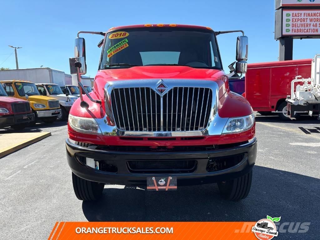 International 4300 Šasija ar kabīni