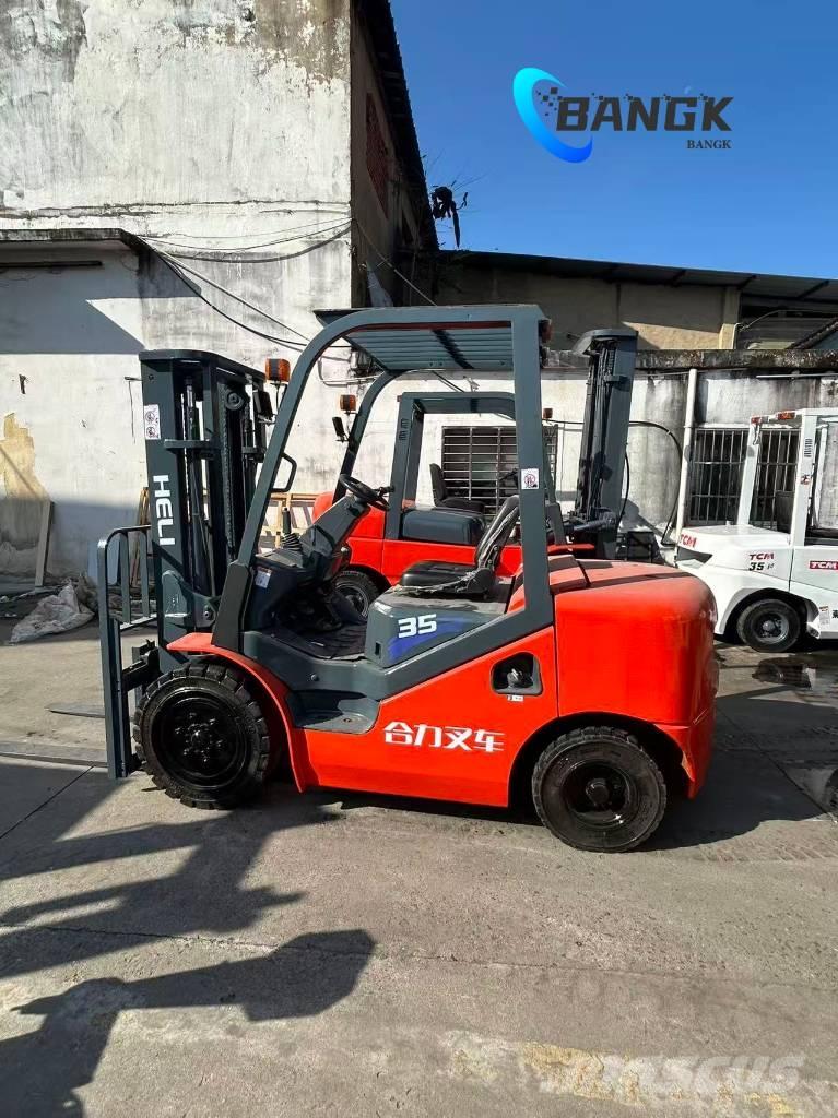 Heli CPCD 35 Tehnika ar dīzeļa dzinēju