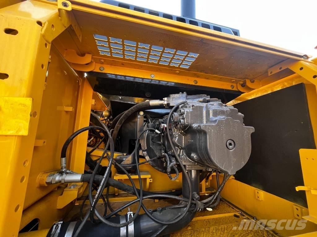 Komatsu PC 450 Kāpurķēžu ekskavatori