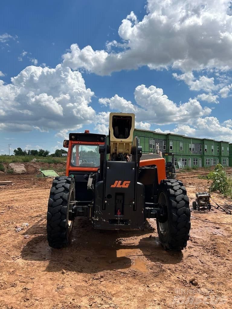JLG Telehandler Teleskopiskie manipulatori