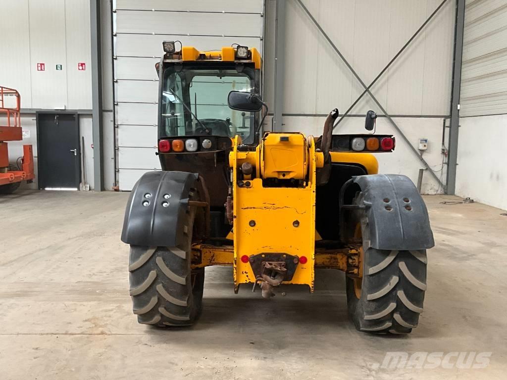 JCB 536-60 Teleskopiskie manipulatori