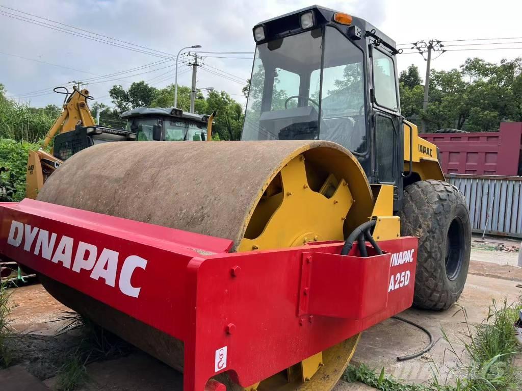 Dynapac CA25D Vienvalča grunts veltņi