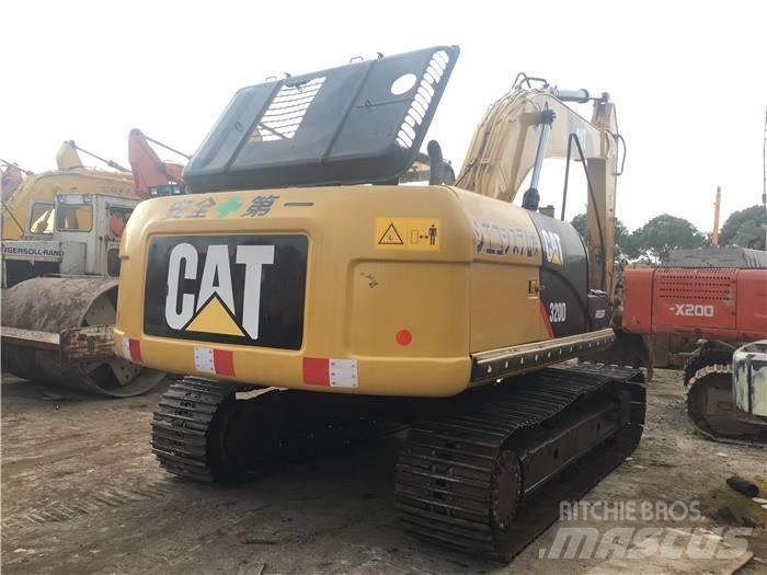 CAT 320 D Kāpurķēžu ekskavatori