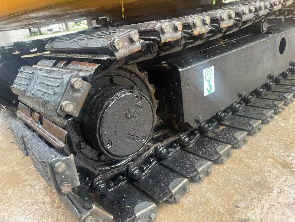 JCB 8050 Kāpurķēžu ekskavatori