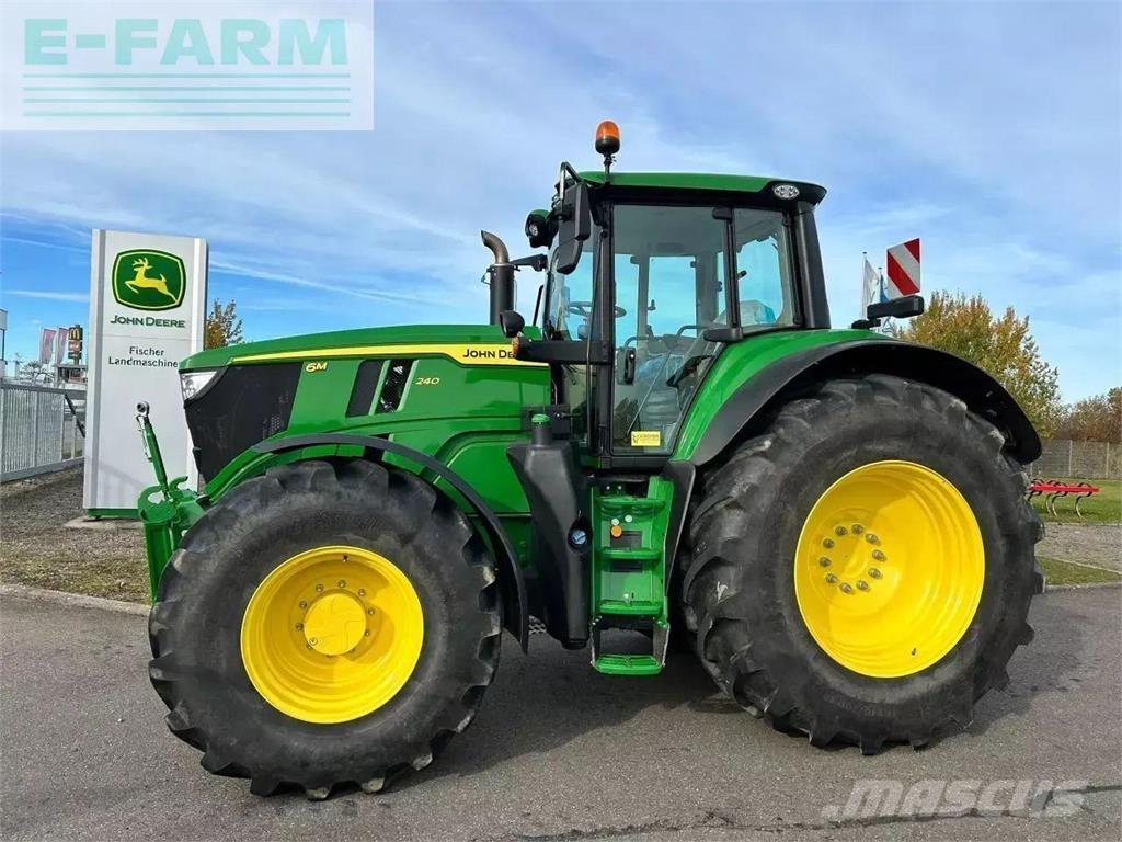 John Deere 6m 240 Traktori