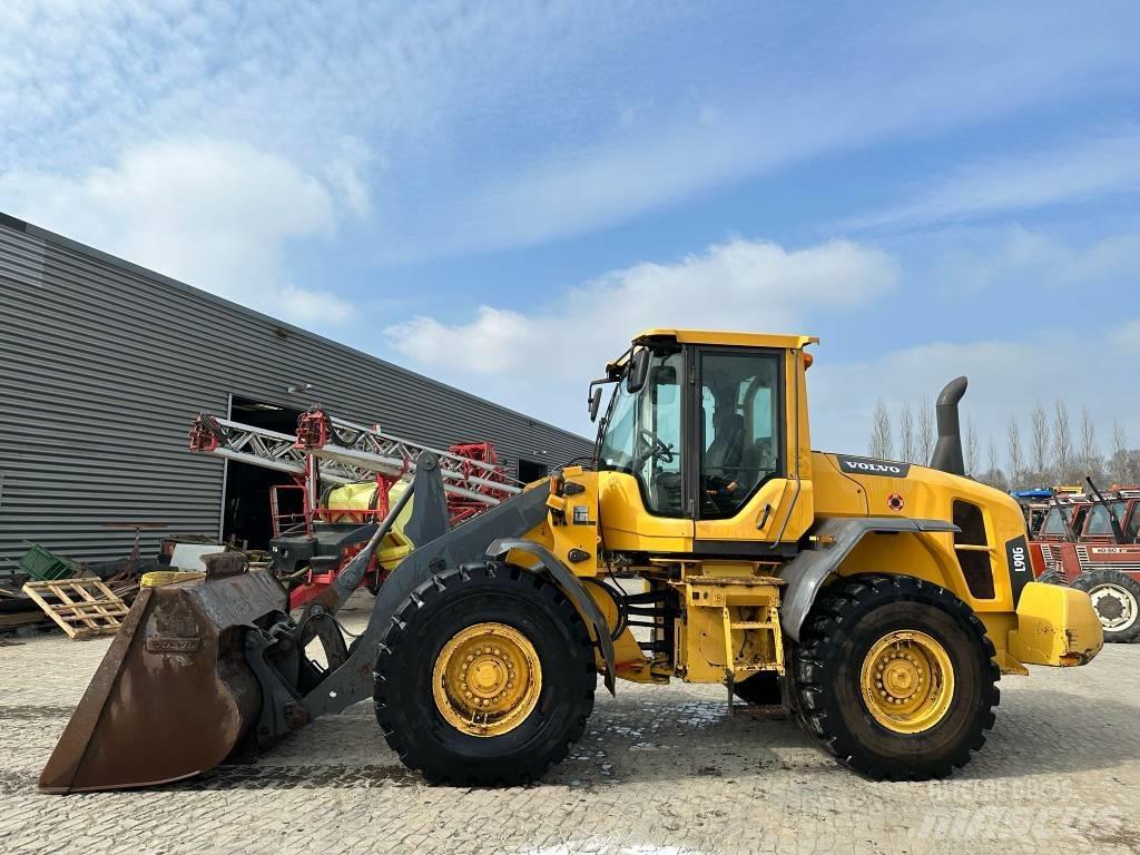 Volvo L90G Iekrāvēji uz riteņiem