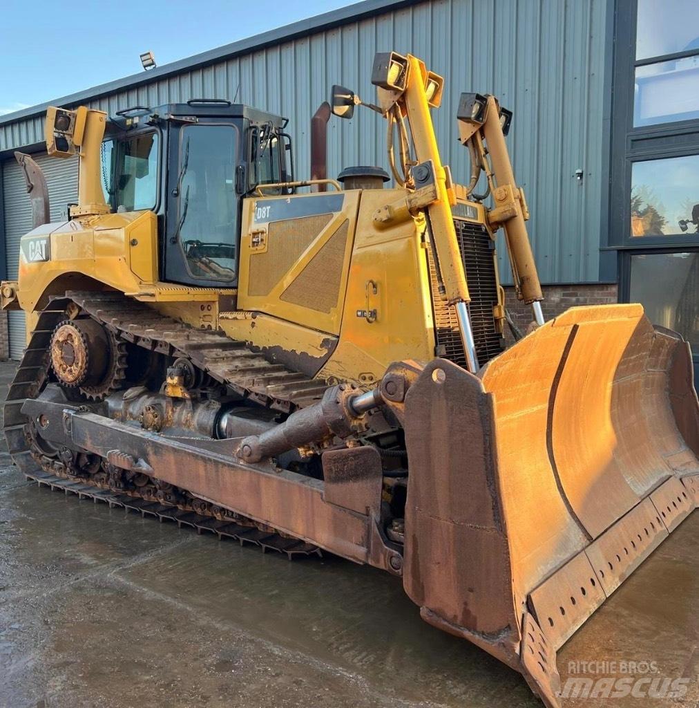 CAT D 8 T Kāpurķēžu buldozeri