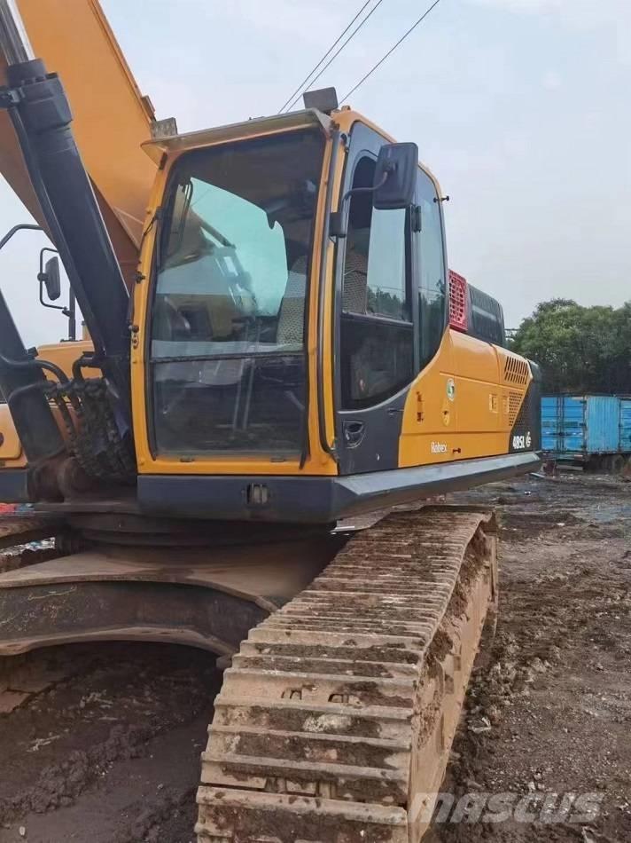 Hyundai 485lc-9s Kāpurķēžu ekskavatori