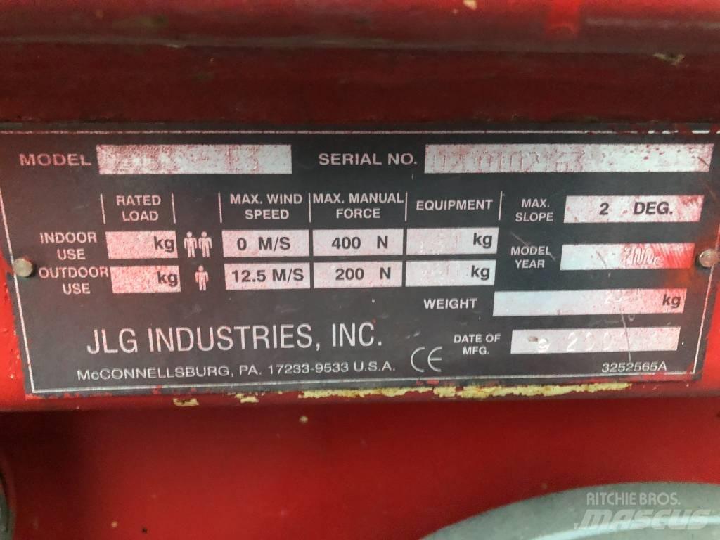 JLG 2030 F3    V-3409 Vertikālie pacēlāji