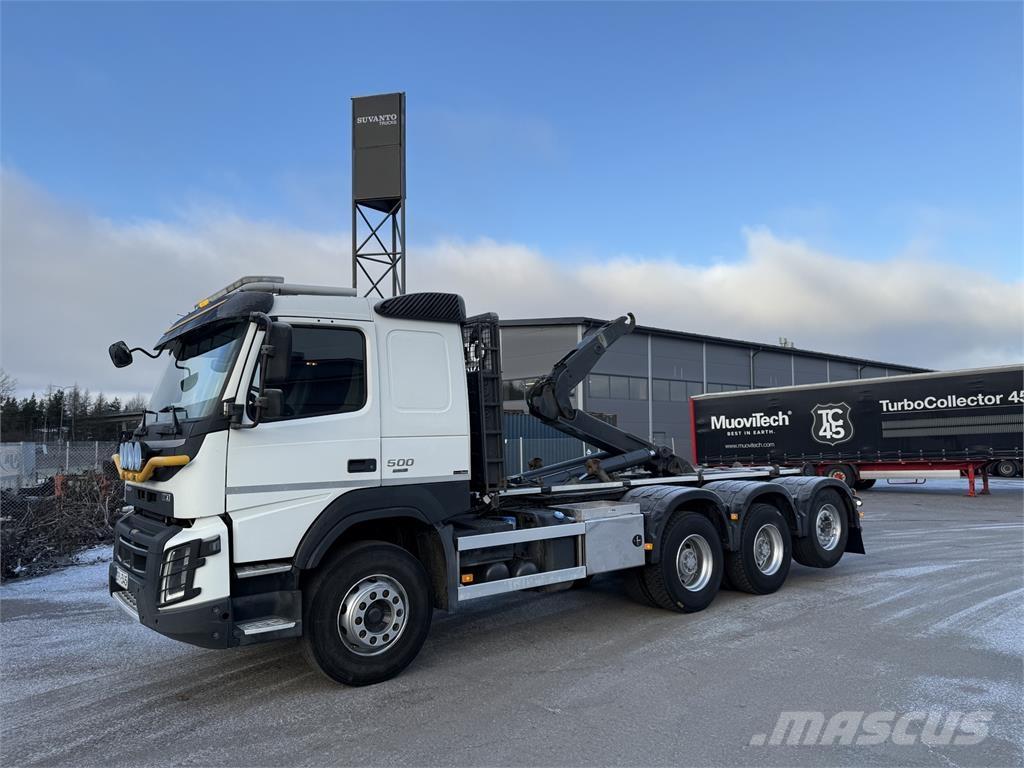Volvo FMX 500 8X4 Treileri ar āķi