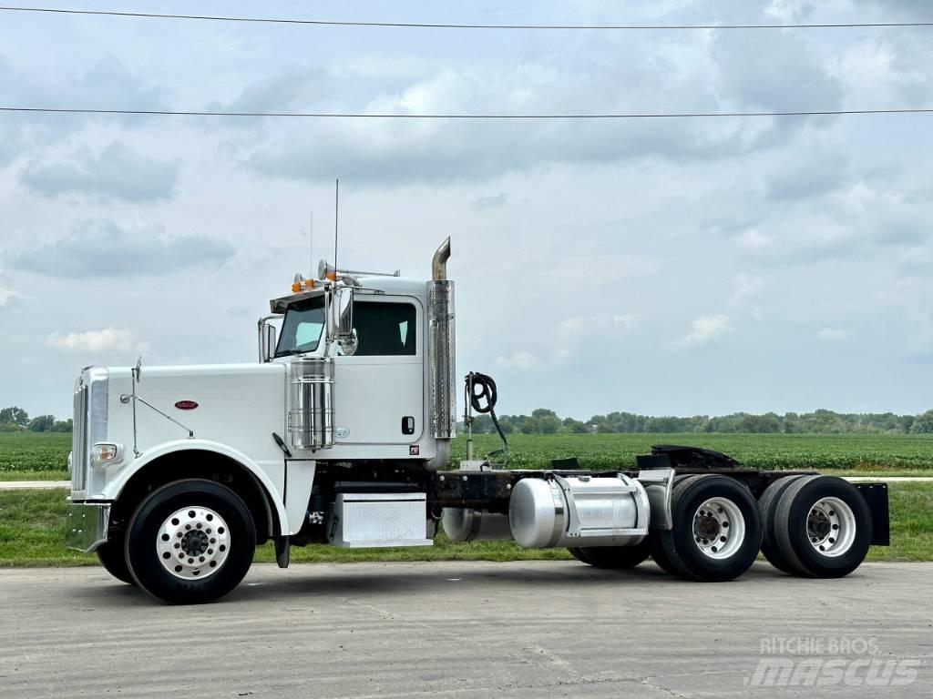 Peterbilt 389 Vilcēji