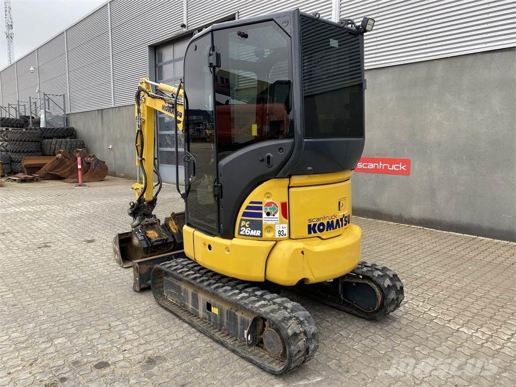 Komatsu PC26MR-5 Ekskavatori uz riteņiem