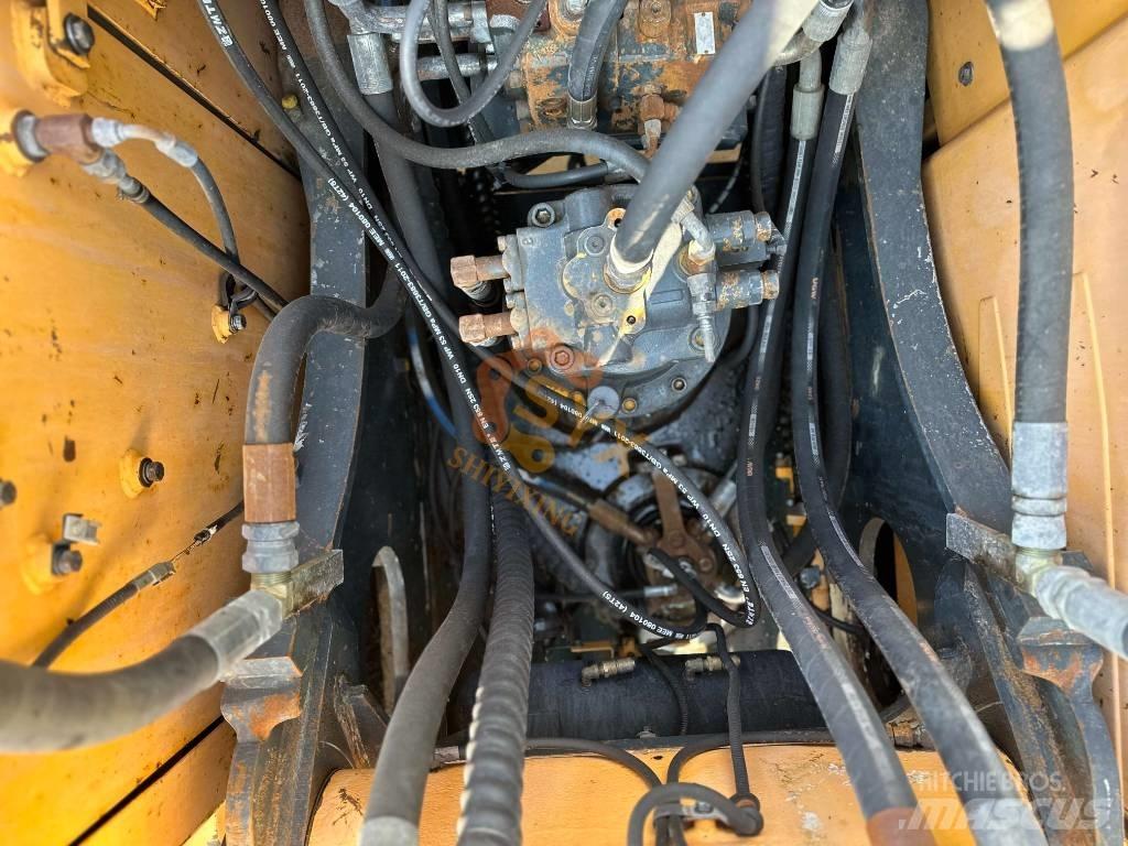 Hyundai 225 Kāpurķēžu ekskavatori