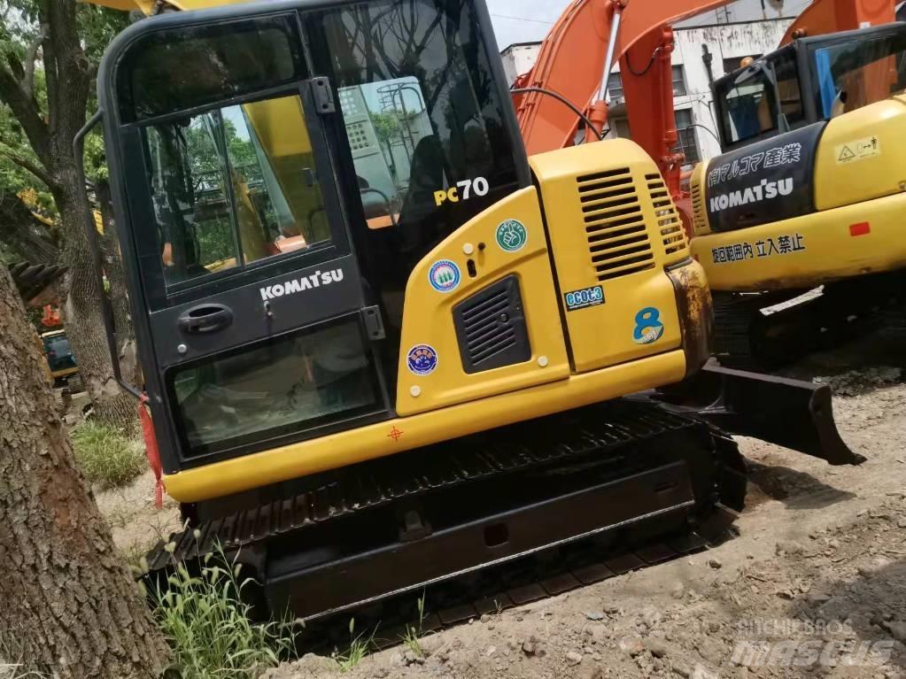 Komatsu PC 70-8 Kāpurķēžu ekskavatori