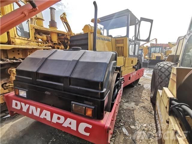 Dynapac CC421 Vienvalča grunts veltņi
