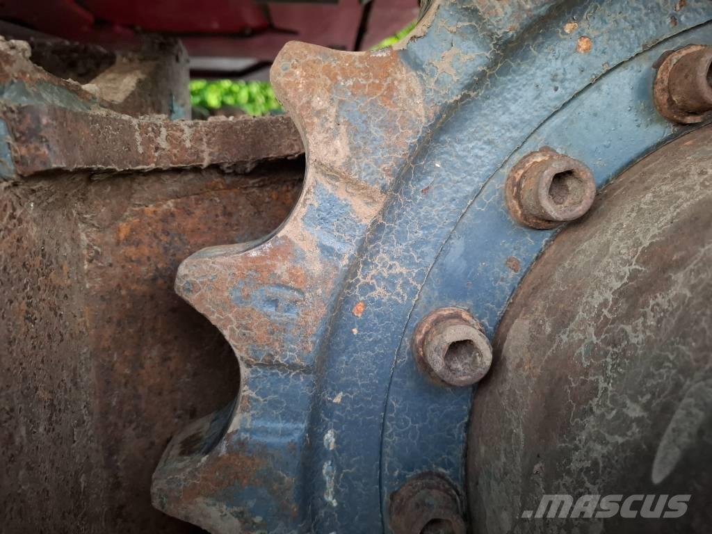 Takeuchi TB2150R Kāpurķēžu ekskavatori