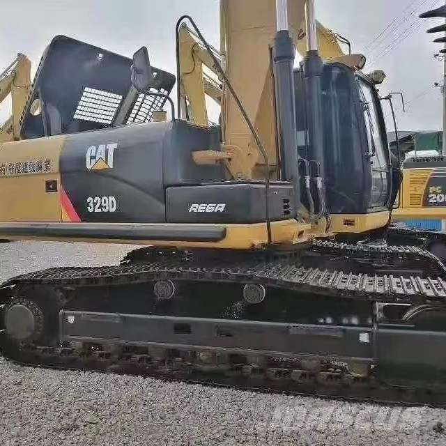 CAT 329 Kāpurķēžu ekskavatori