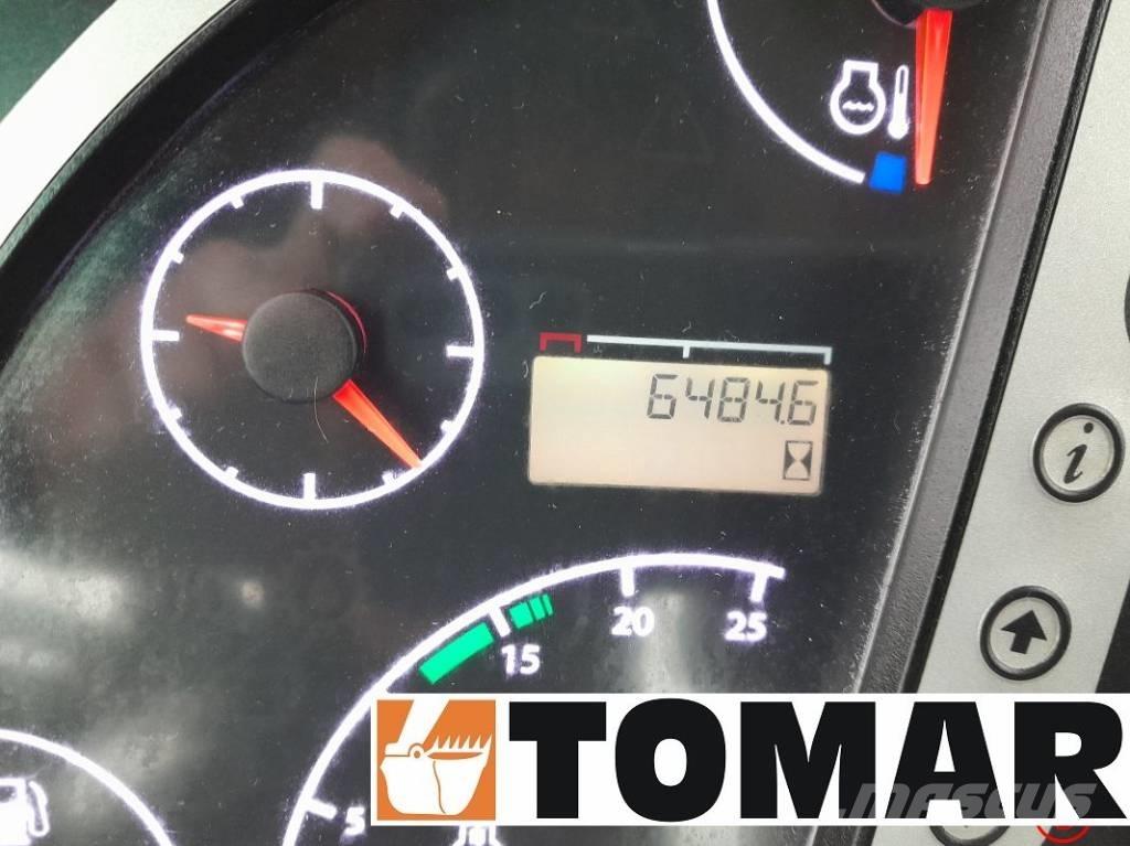 JCB 4 CX Ekskavatori-iekrāvēji