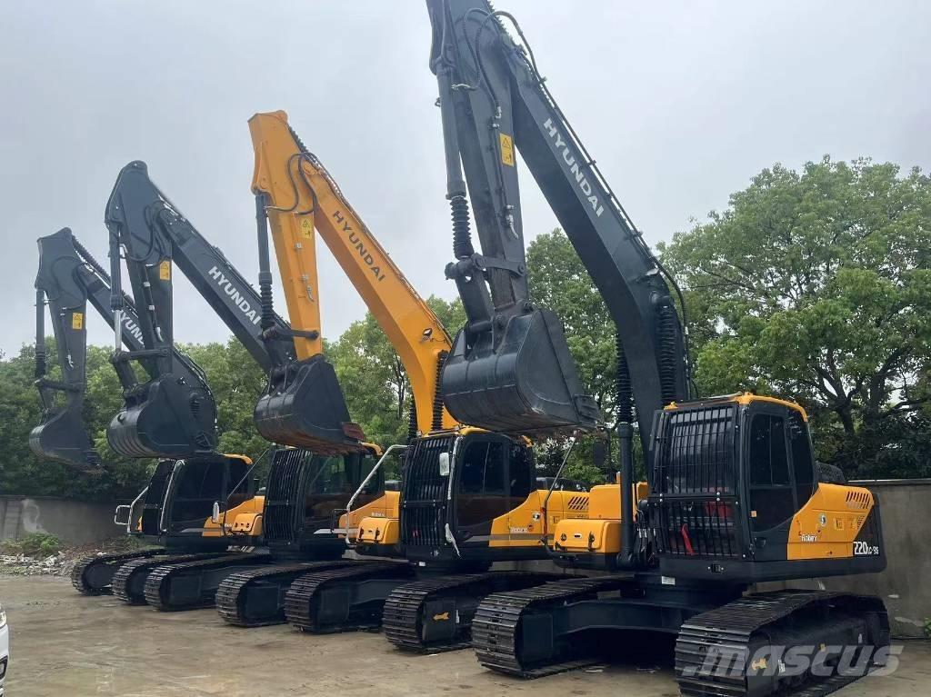 Komatsu PC 240 LC Kāpurķēžu ekskavatori